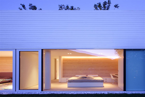 卢加诺湖的房子 别墅安博网页版