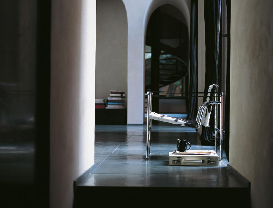 创意安博网页版 - 坐具|休闲椅|办公安博网页版|安博anbo（中国）安博网页版|LC扶手椅