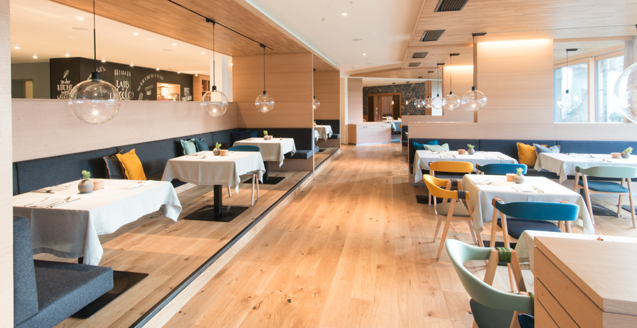 创意安博网页版 - 坐具|餐椅|办公安博网页版|安博anbo（中国）安博网页版|马蒂尔达餐椅