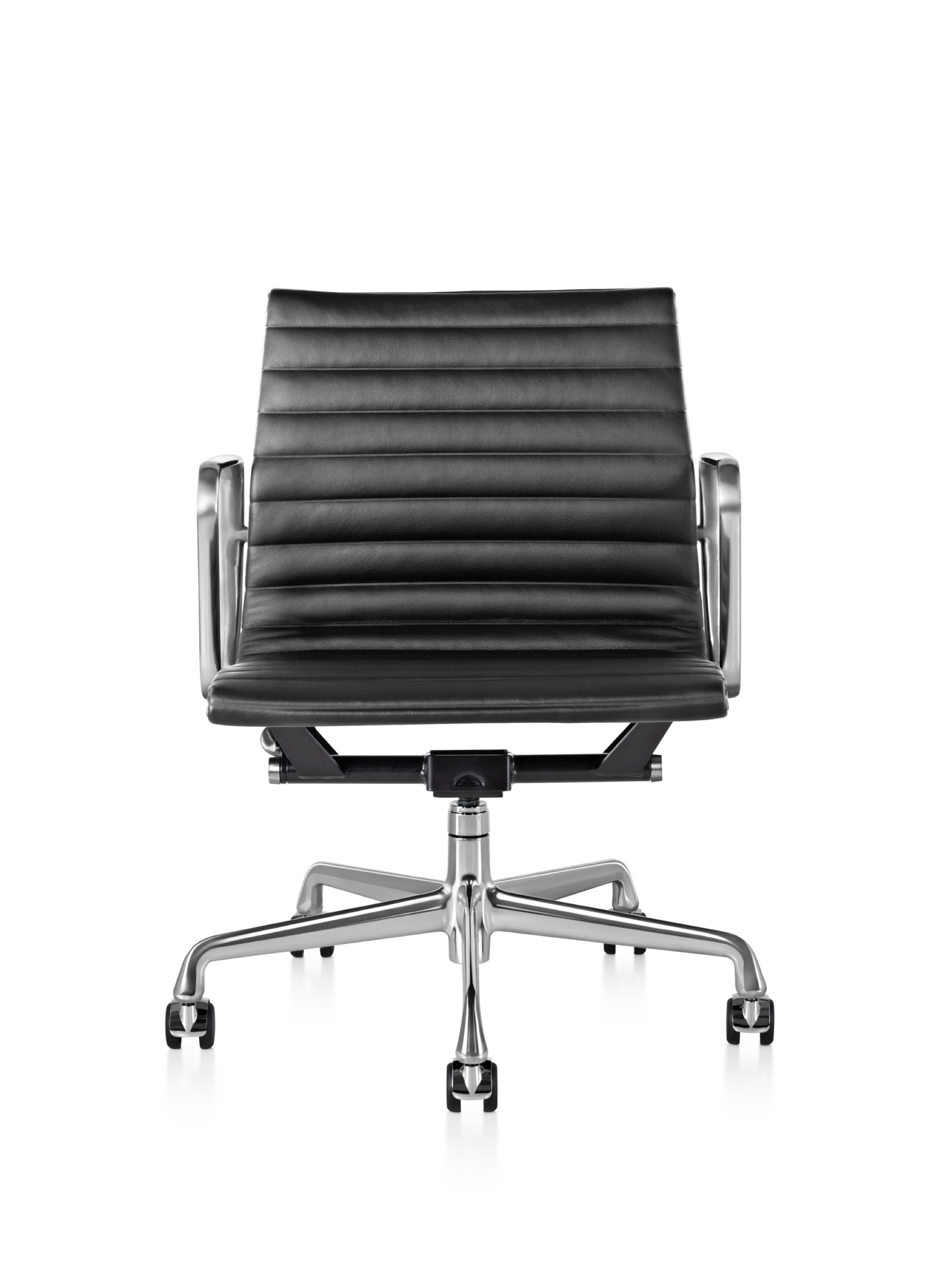 [办公椅|现代真皮中班椅|办公安博网页版|安博anbo（中国）安博网页版|伊姆斯中班椅]