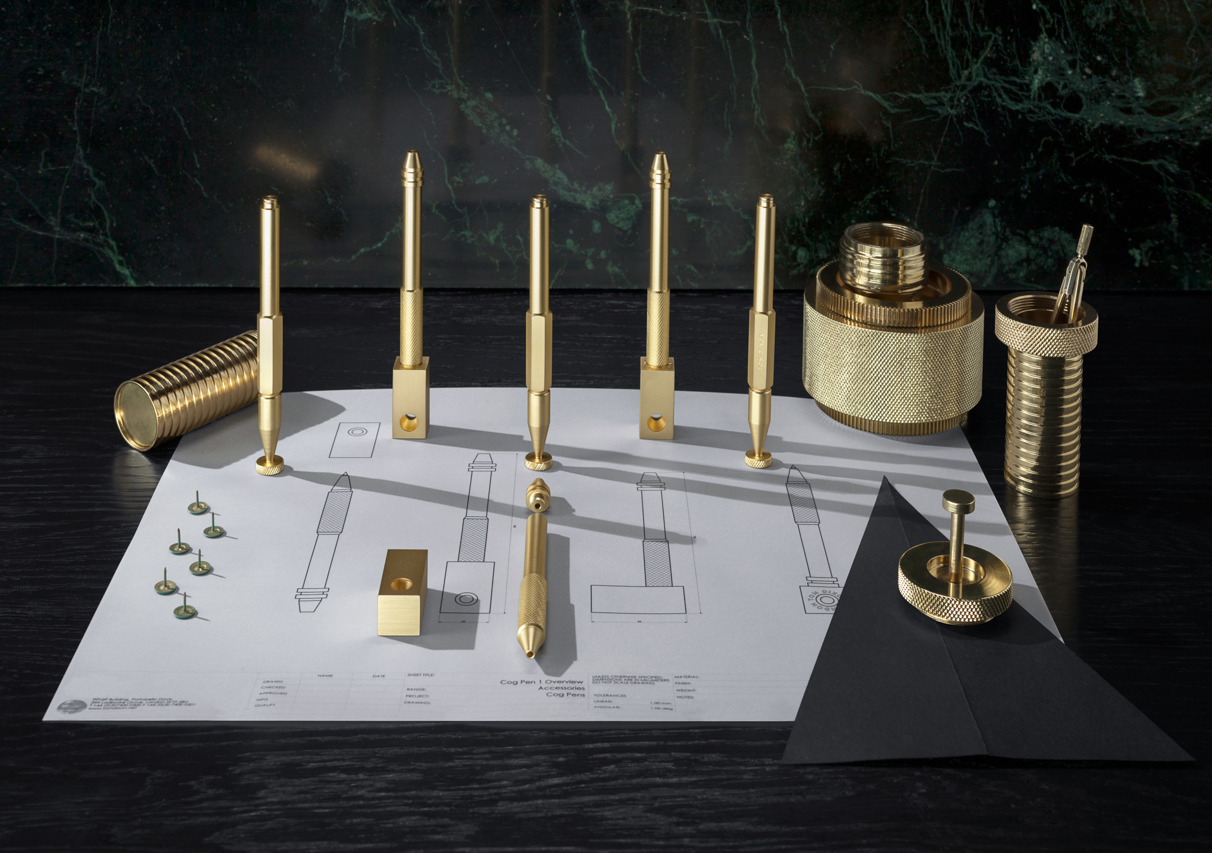 办公辅件|办公文具|办公安博网页版|安博anbo（中国）安博网页版|齿轮黄铜高笔筒