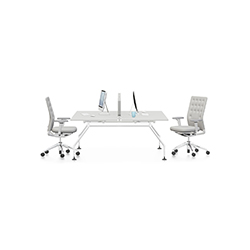 Ad Hoc 职员台 安东尼奥•奇特里奥  vitra安博网页版品牌