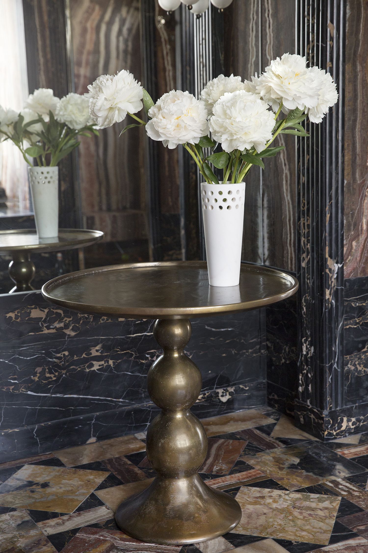 创意安博网页版 - 附件|花器|办公安博网页版|安博anbo（中国）安博网页版|穿孔花瓶