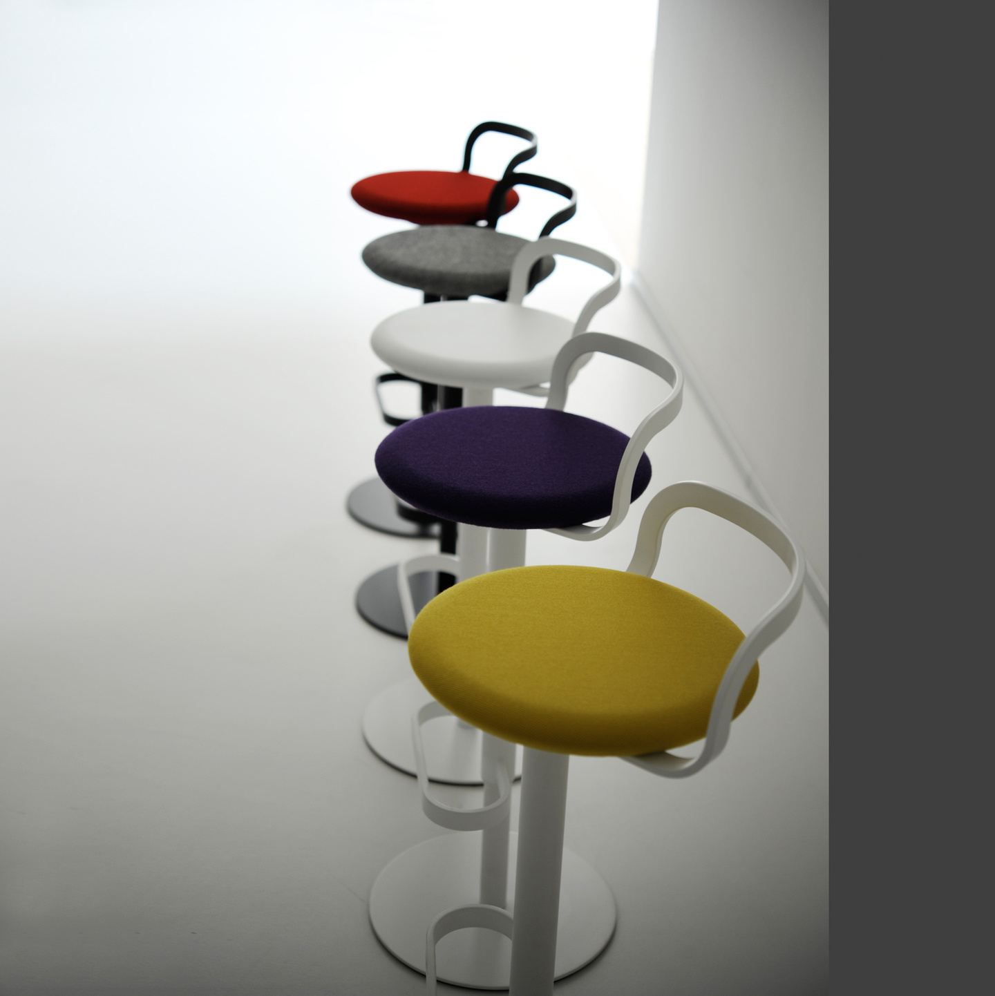 创意安博网页版 - 坐具|吧椅/凳子|办公安博网页版|安博anbo（中国）安博网页版|MAK 吧椅/高脚椅