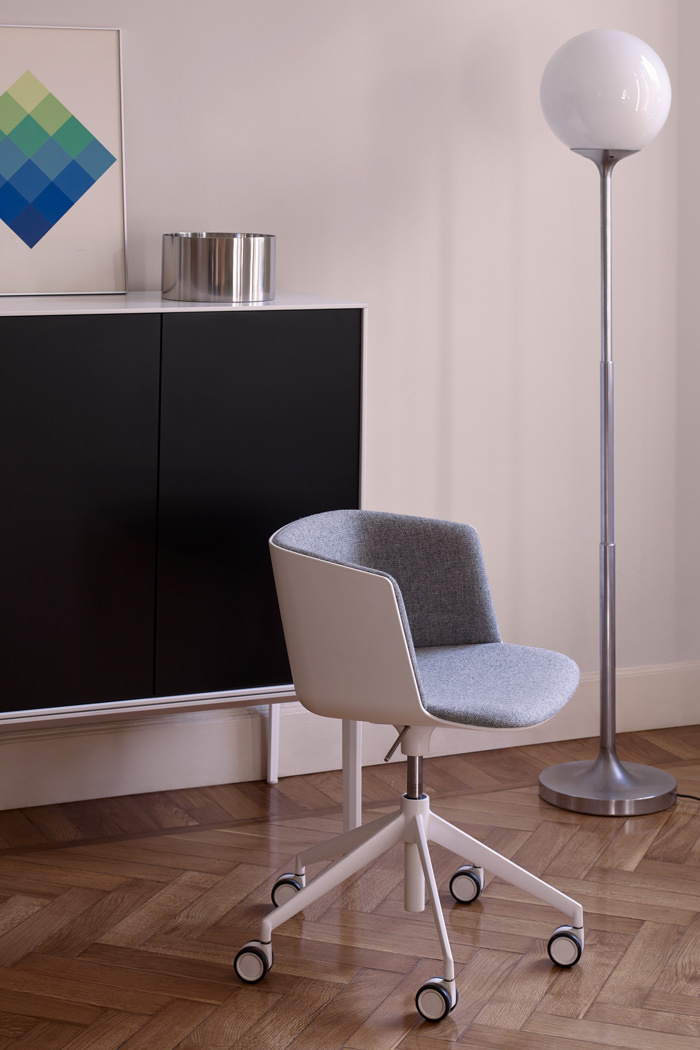 办公椅|现代真皮会议椅|办公安博网页版|安博anbo（中国）安博网页版|CUT 椅