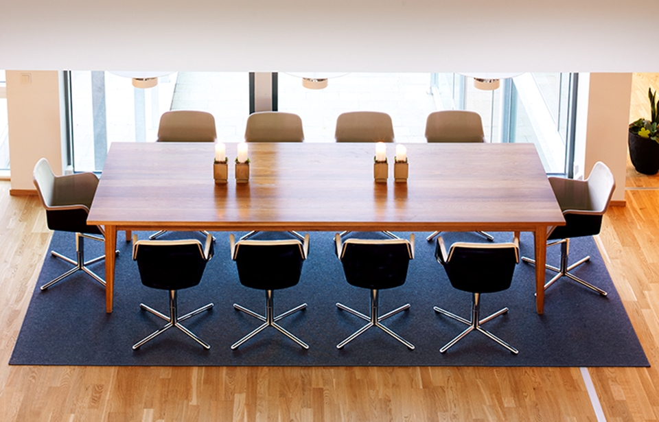 办公椅|现代真皮会议椅|办公安博网页版|安博anbo（中国）安博网页版|PEEK 会议椅/洽谈椅