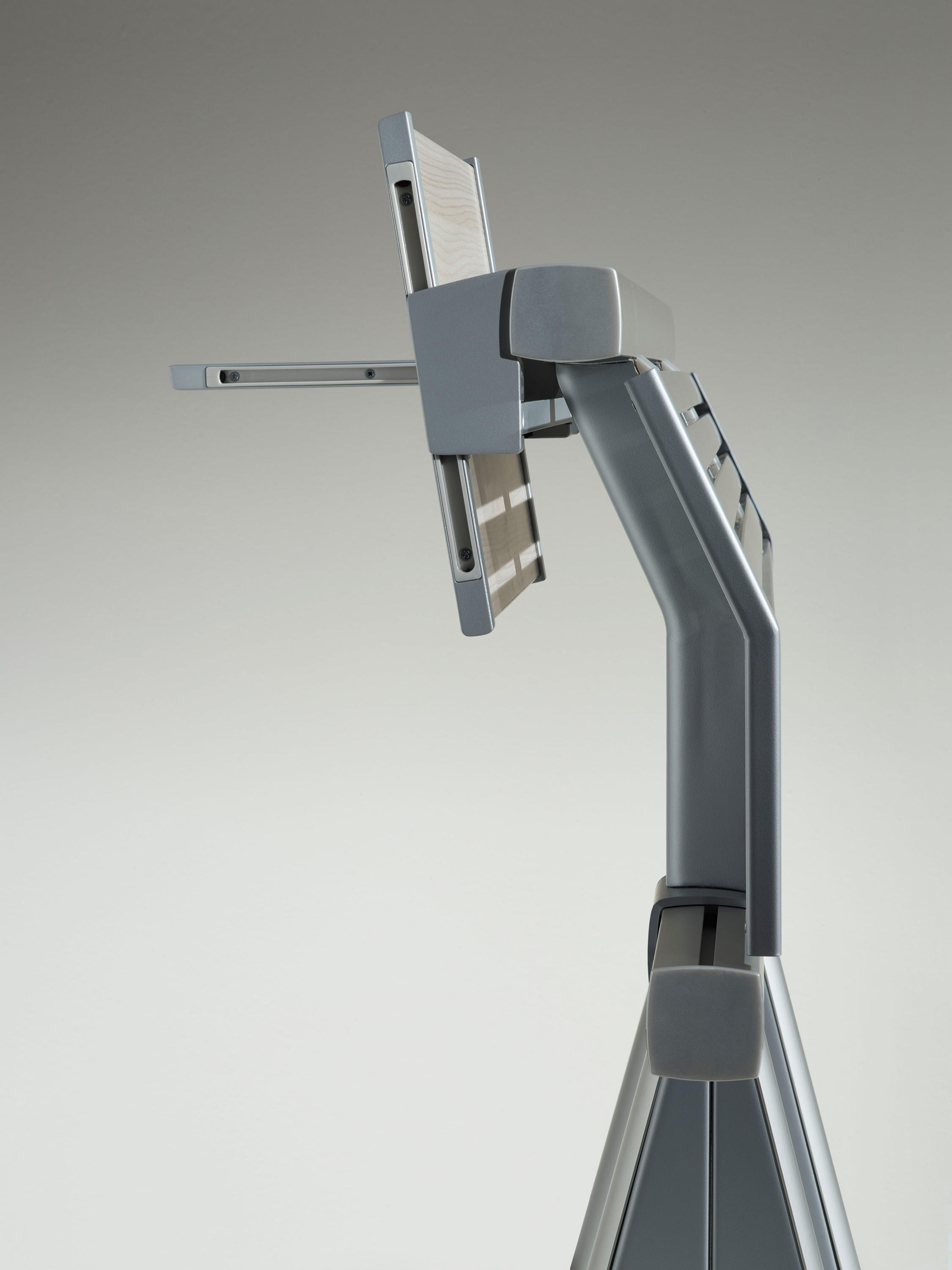 学校安博网页版|阶梯教室桌椅|办公安博网页版|安博anbo（中国）安博网页版|跑步者