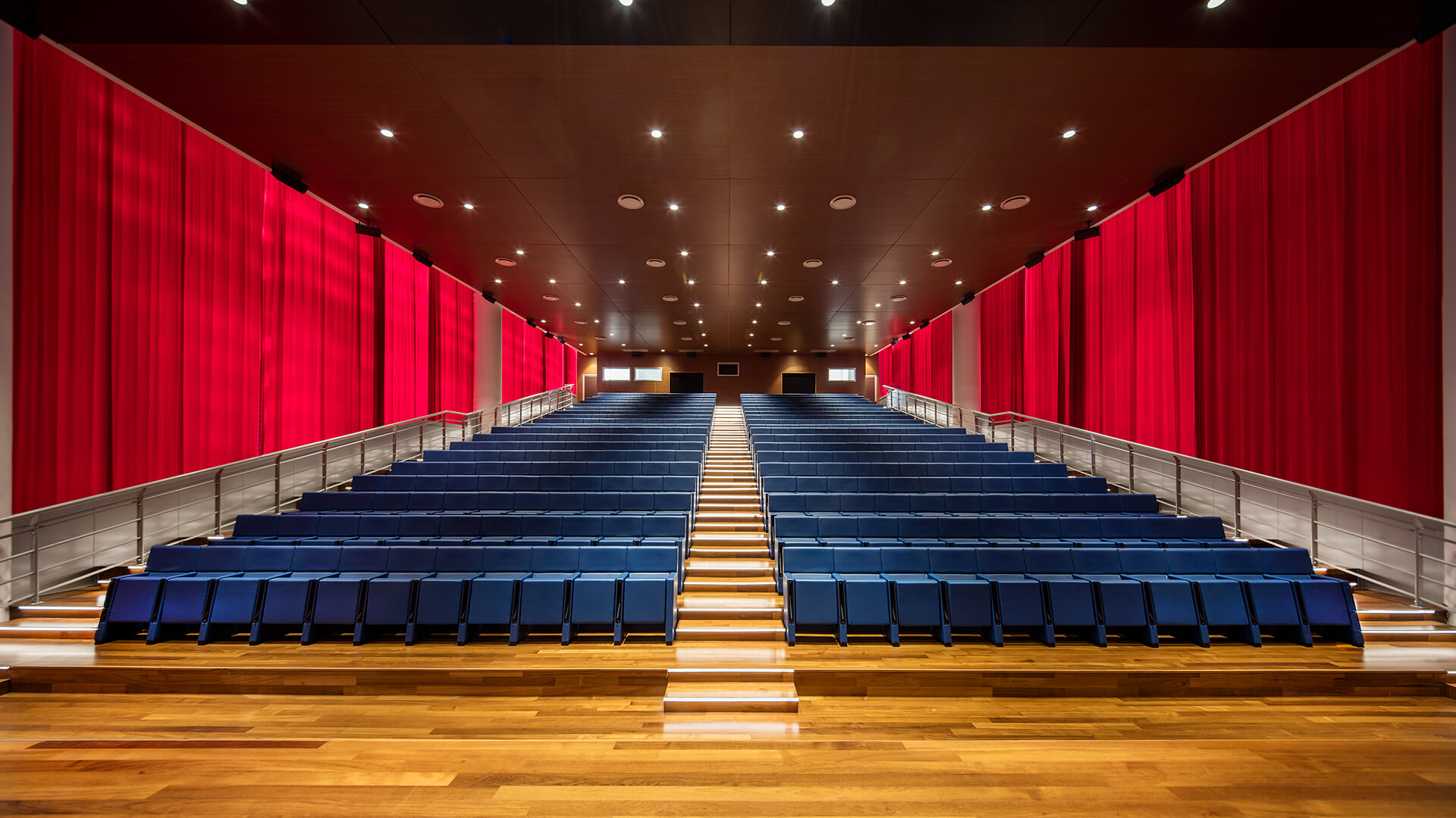 公共座椅|礼堂椅、报告厅椅|办公安博网页版|安博anbo（中国）安博网页版|L213 剧院/礼堂椅