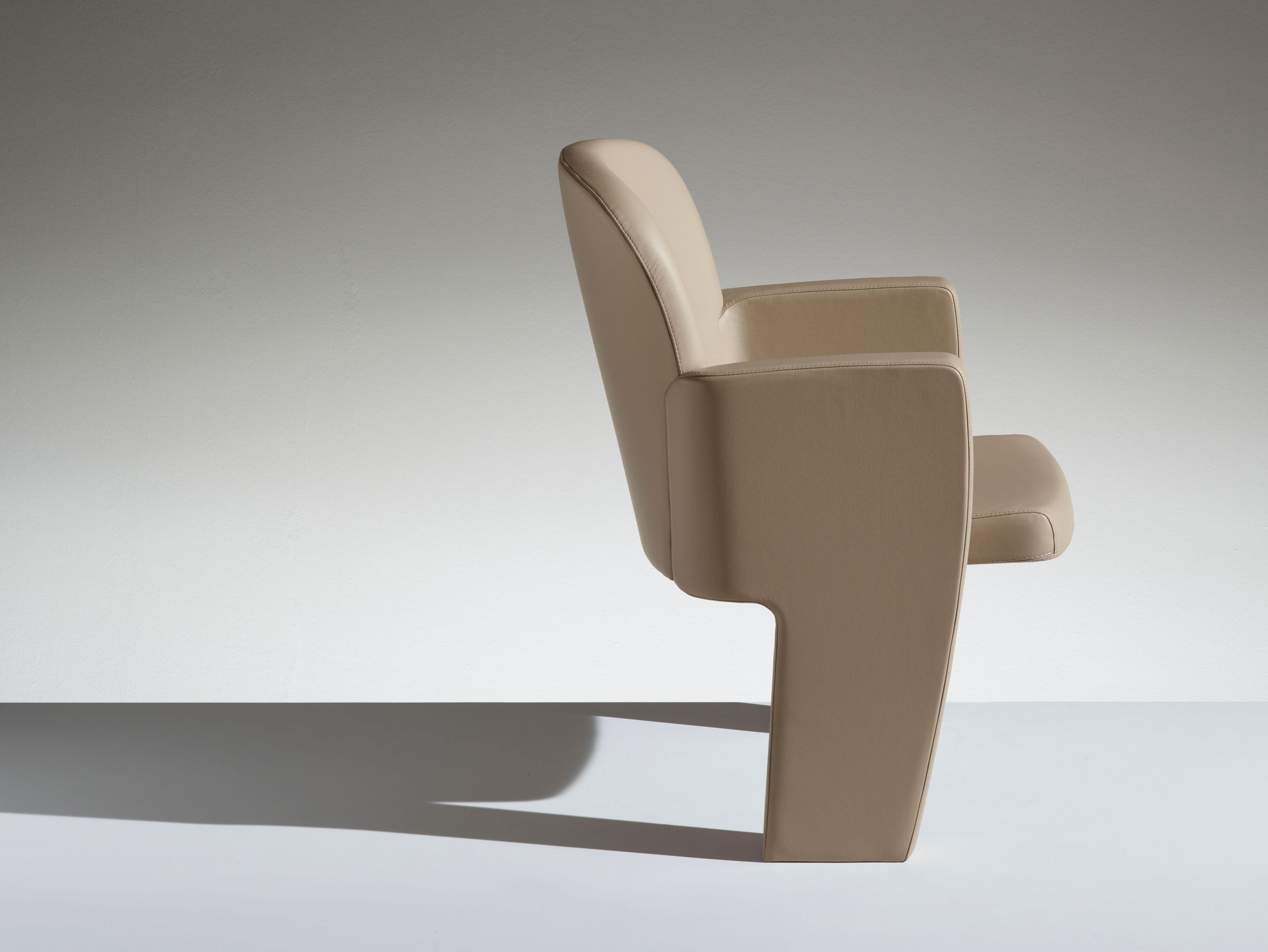 公共座椅|礼堂椅、报告厅椅|办公安博网页版|安博anbo（中国）安博网页版|Tail 剧院/礼堂椅