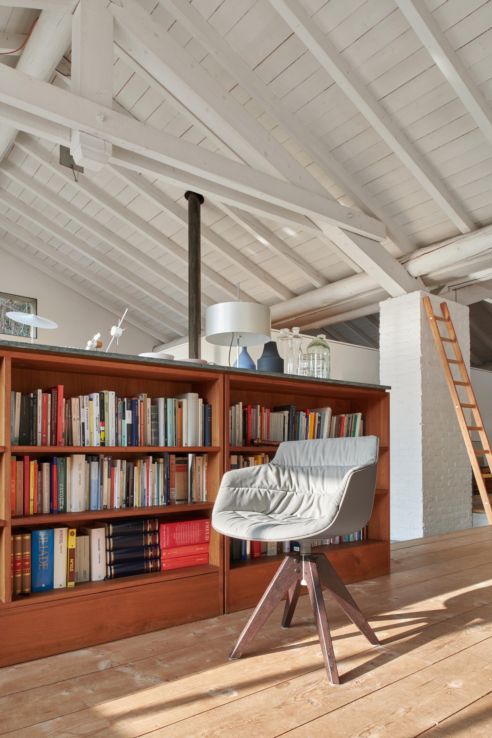 创意安博网页版 - 坐具|餐椅|办公安博网页版|安博anbo（中国）安博网页版|FLOW SLIM COLOR  洽谈椅/餐椅