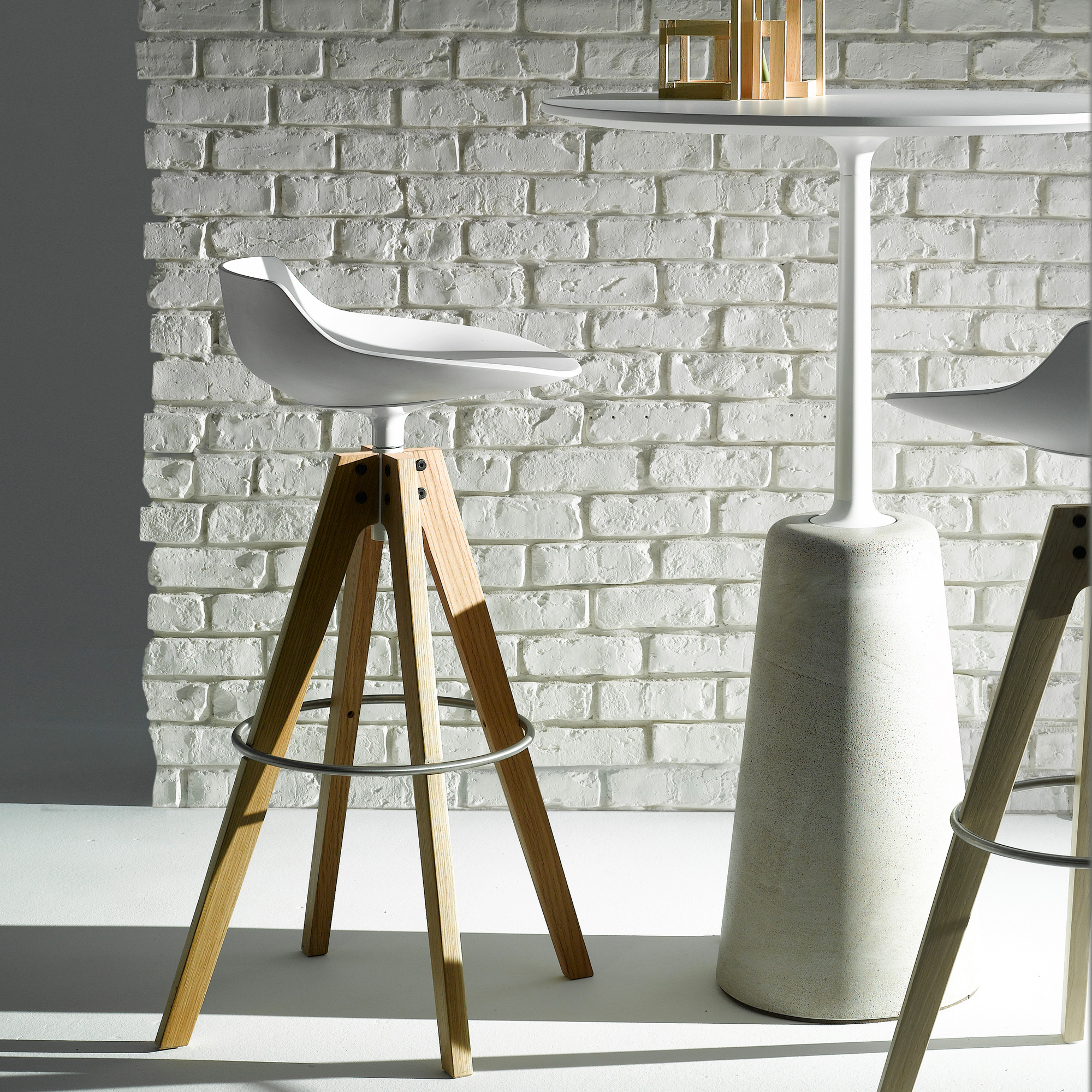 创意安博网页版 - 坐具|吧椅/凳子|办公安博网页版|安博anbo（中国）安博网页版|FLOW STOOL 吧椅