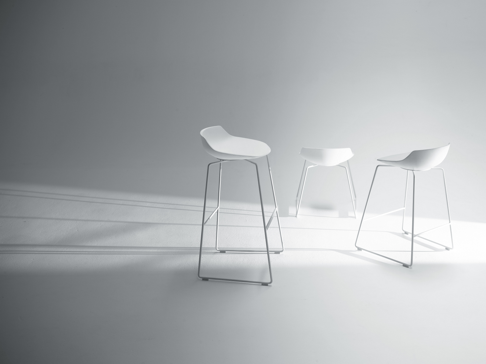 创意安博网页版 - 坐具|吧椅/凳子|办公安博网页版|安博anbo（中国）安博网页版|FLOW STOOL 吧椅