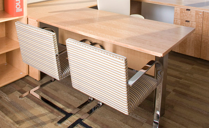 办公椅|现代真皮会议椅|办公安博网页版|安博anbo（中国）安博网页版|扁钢框架布尔诺椅