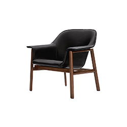 轿车椅 如恩制作  ClassiCon安博网页版品牌