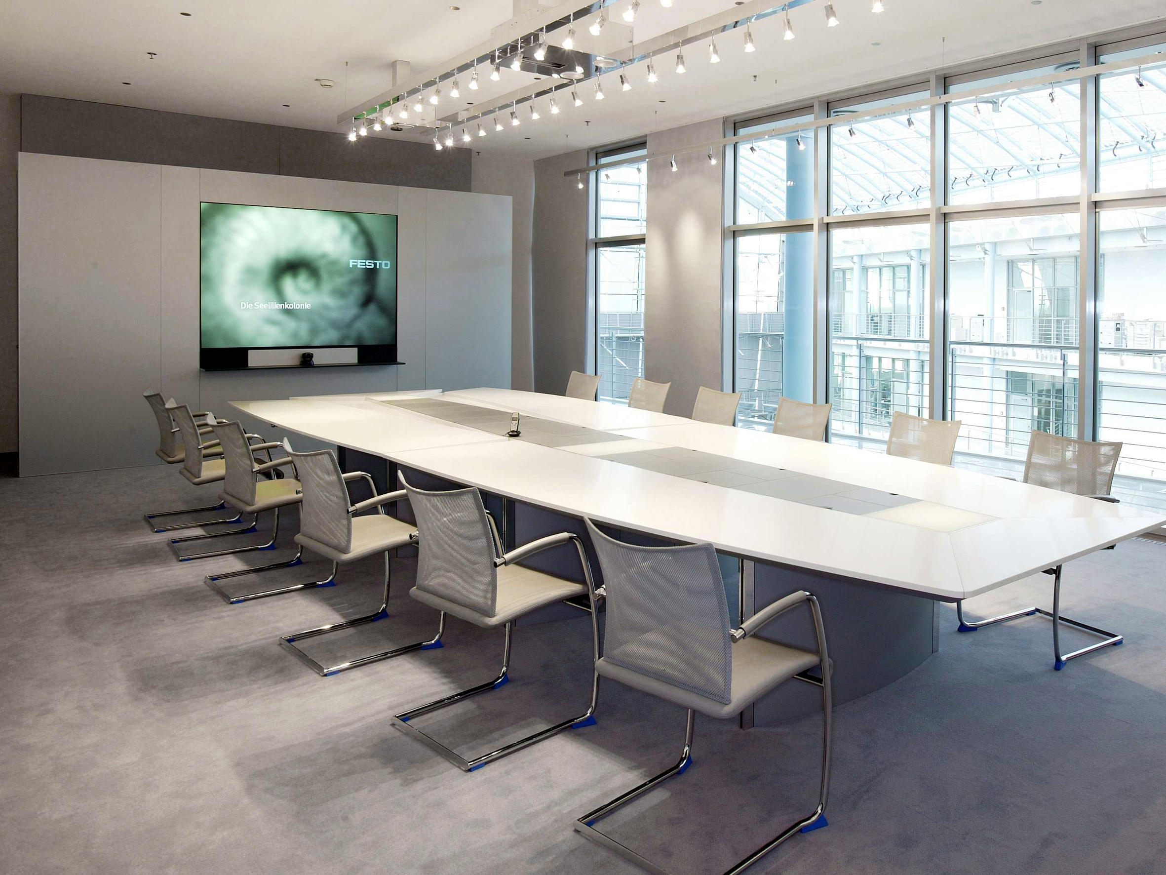 HUB视频系统|HUB视频应用|办公安博网页版|安博anbo（中国）安博网页版|霍尔茨媒体桌