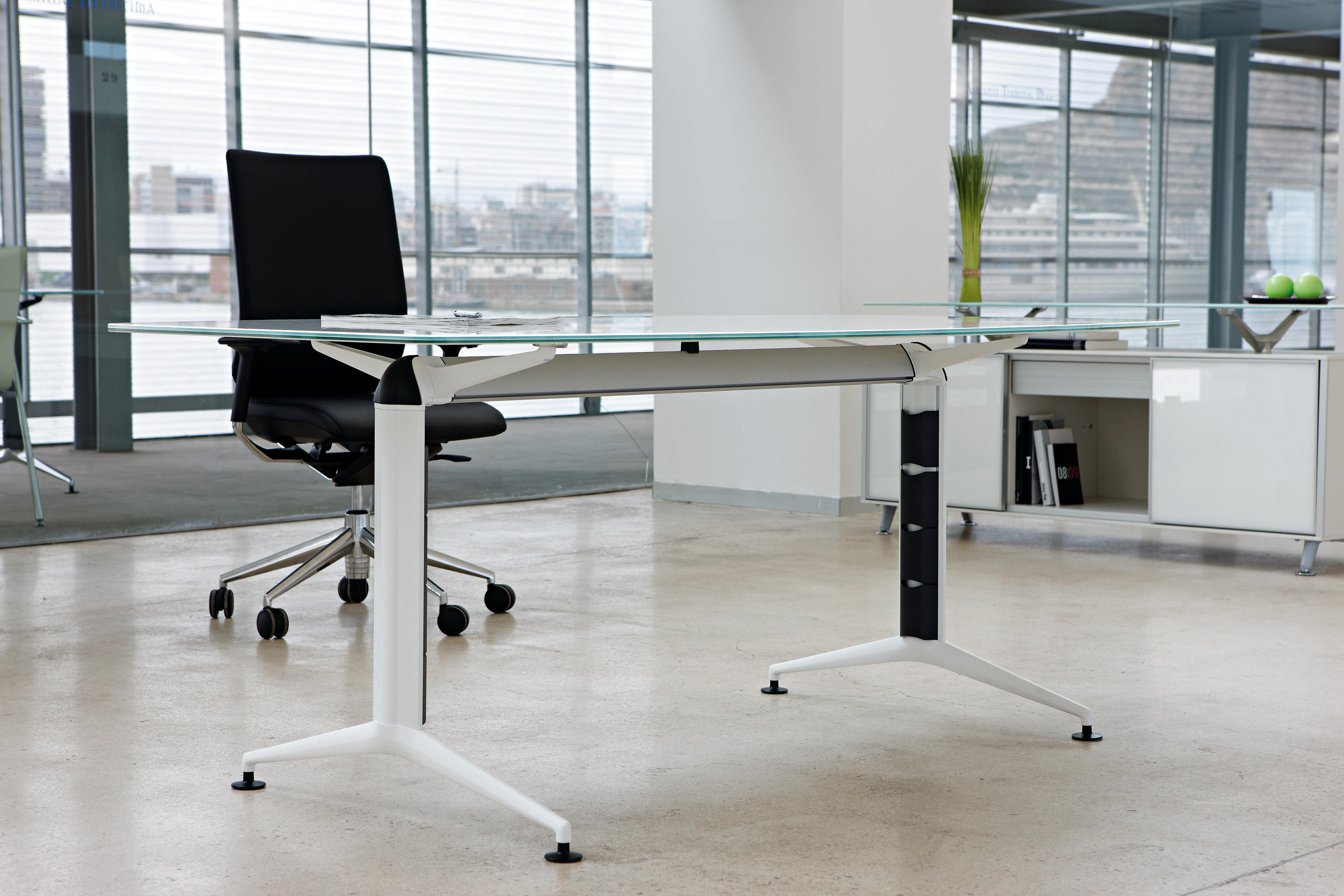 办公屏风|办公屏风系统|办公安博网页版|安博anbo（中国）安博网页版|TRAMA 员工桌系列