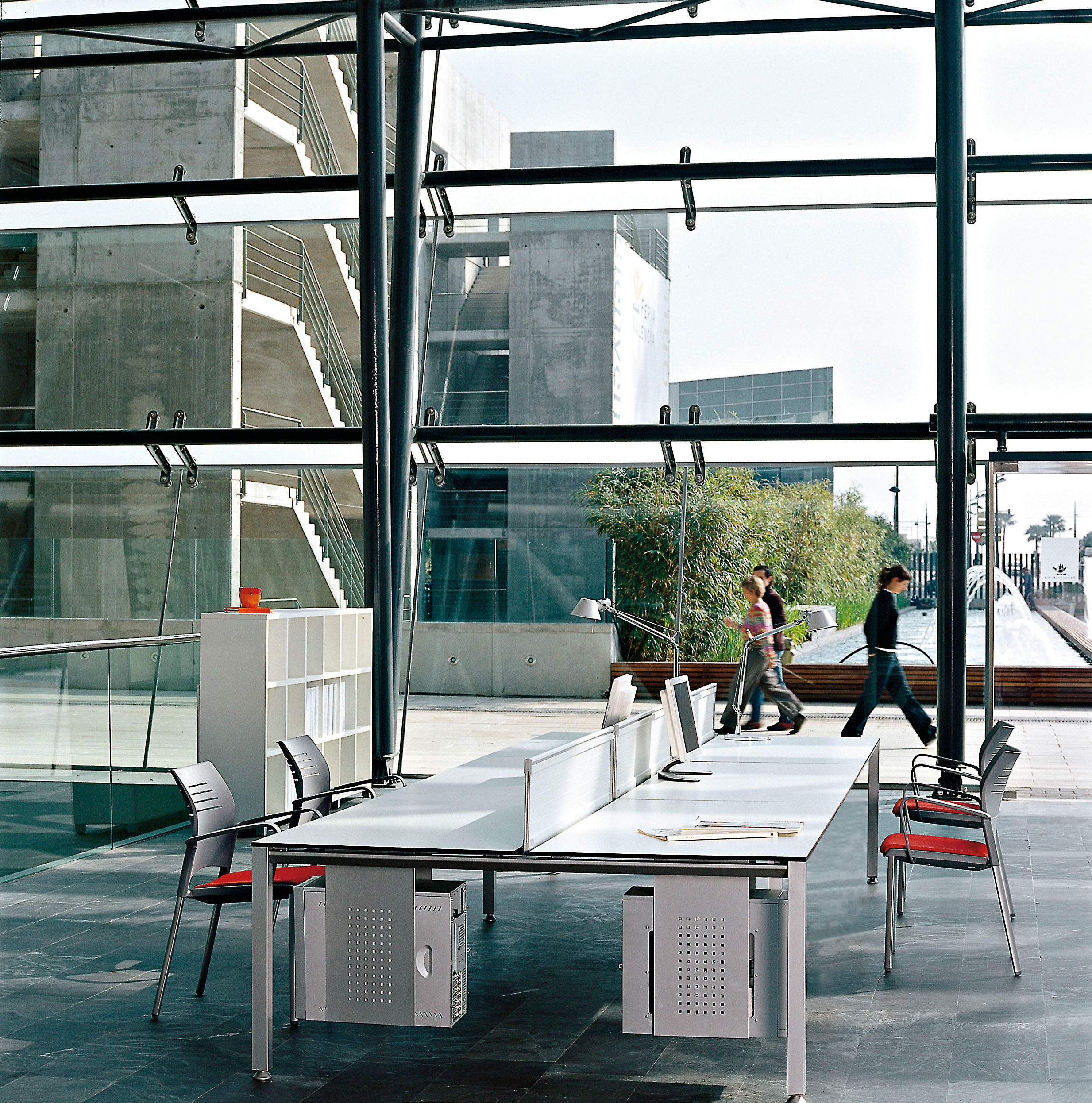 办公屏风|办公屏风系统|办公安博网页版|安博anbo（中国）安博网页版|VITAL 员工桌系列