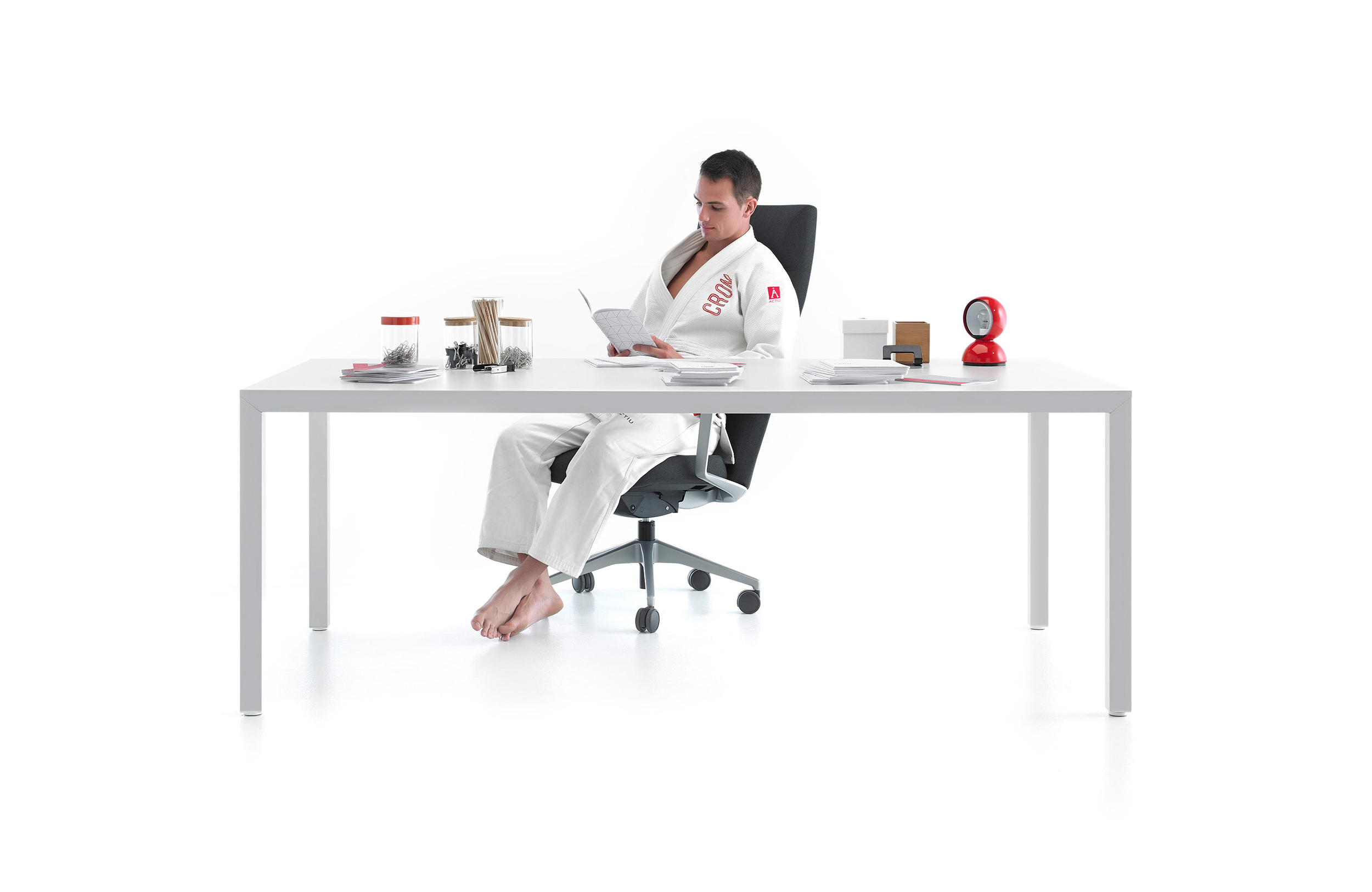 办公椅|现代真皮中班椅|办公安博网页版|安博anbo（中国）安博网页版|CRON 大班椅系列