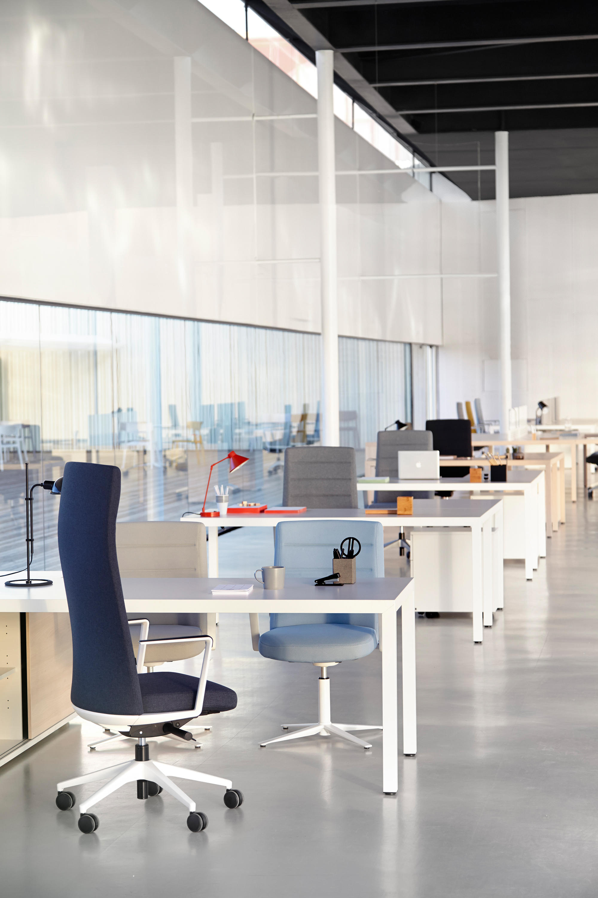 办公椅|现代真皮中班椅|办公安博网页版|安博anbo（中国）安博网页版|CRON 大班椅系列