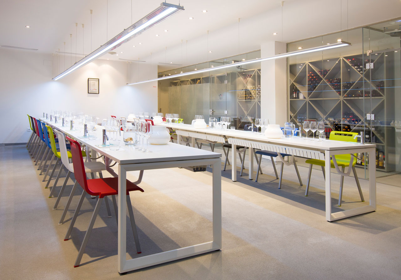 办公椅|现代真皮会议椅|办公安博网页版|安博anbo（中国）安博网页版|MIT培训洽谈系列