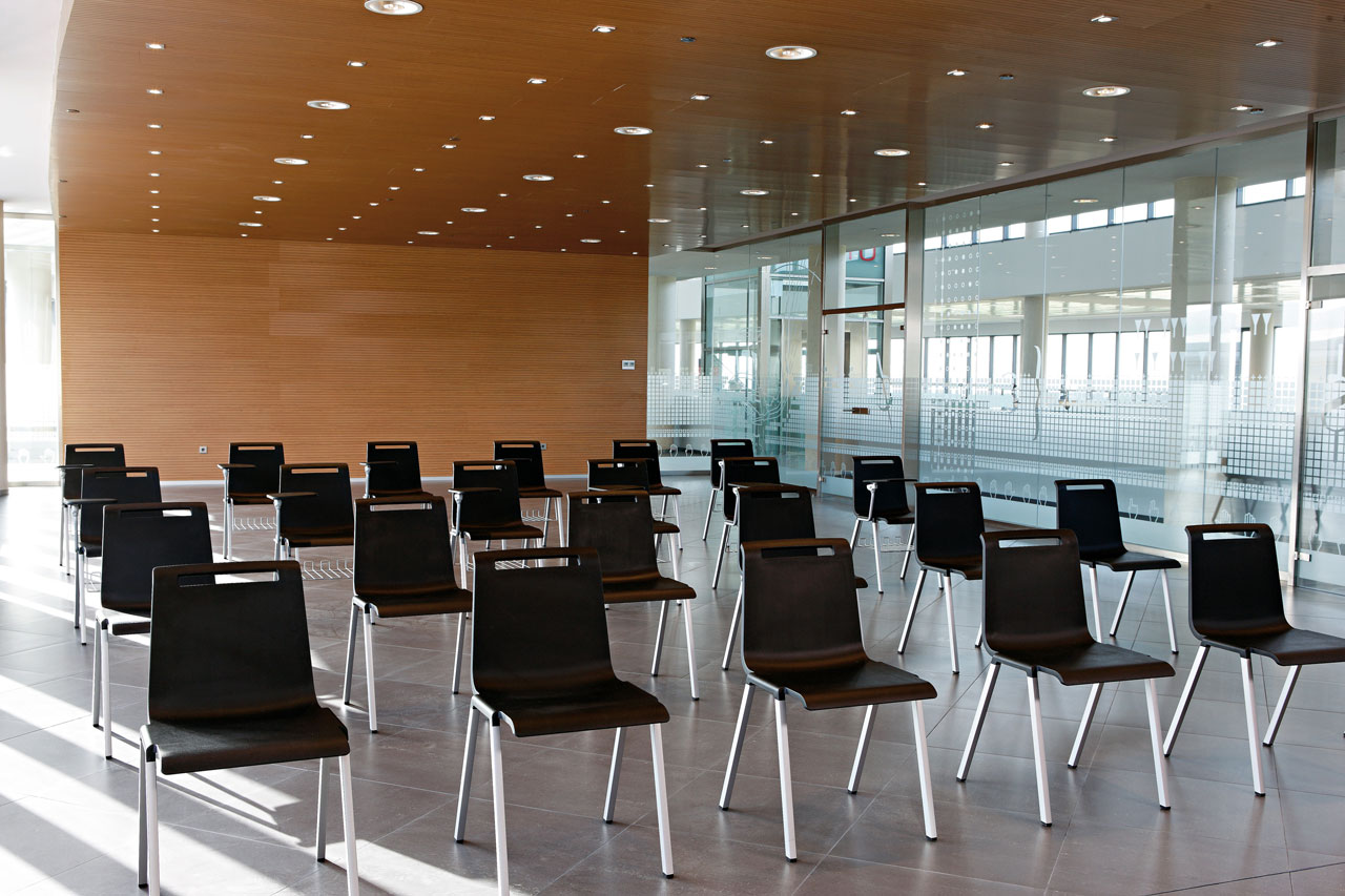 办公椅|现代真皮会议椅|办公安博网页版|安博anbo（中国）安博网页版|MIT培训洽谈系列