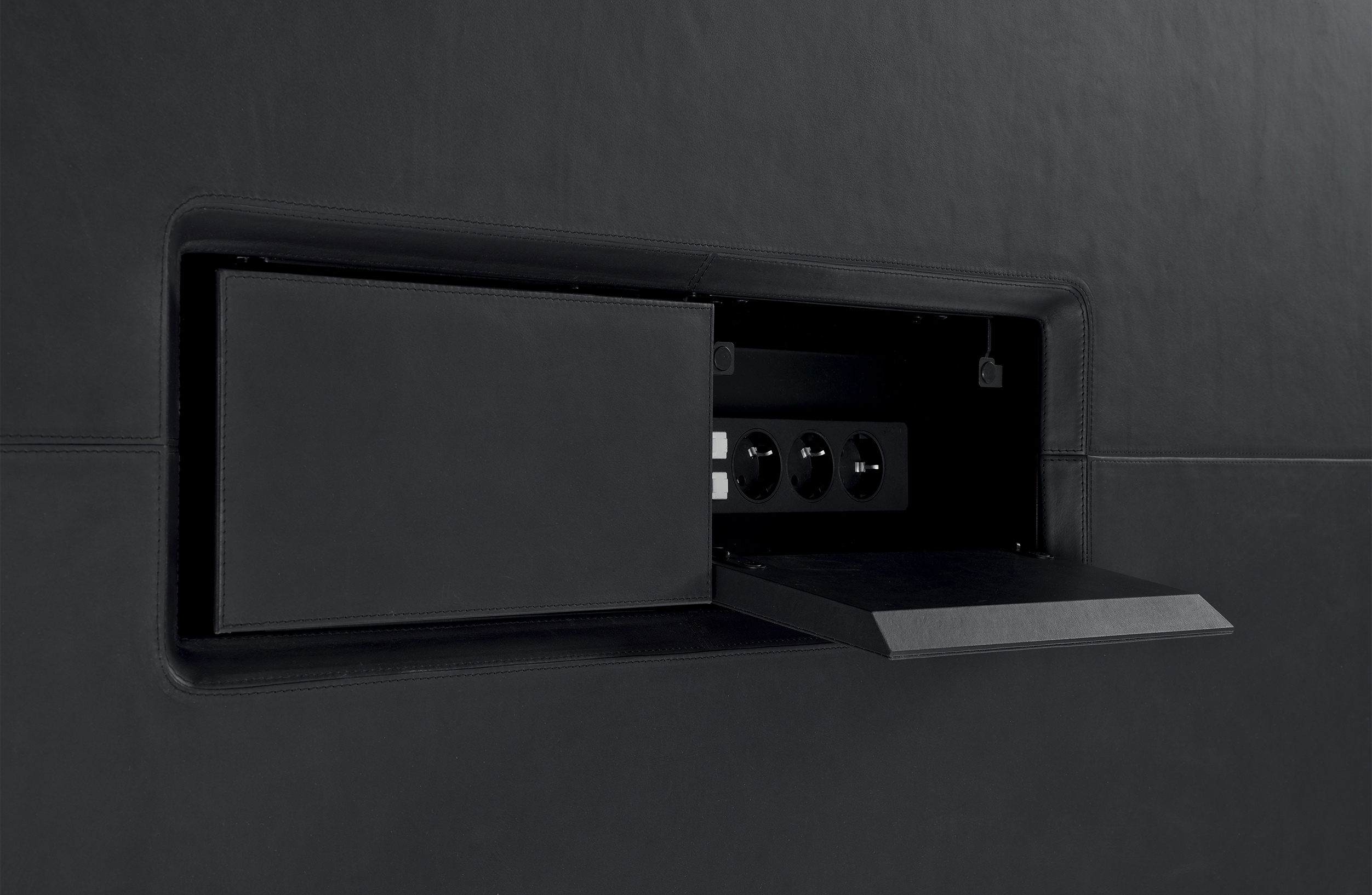 办公台|时尚中班台|办公安博网页版|安博anbo（中国）安博网页版|塞伦盖蒂行政大班台