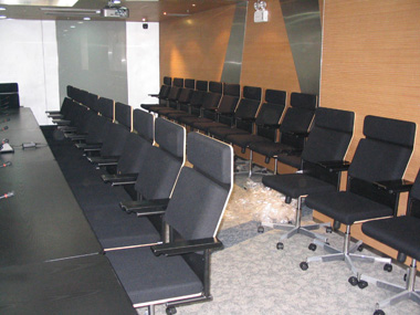 办公椅|布面会议椅|办公安博网页版|Avarte布面会议椅|布面会议椅|会议椅|班前椅