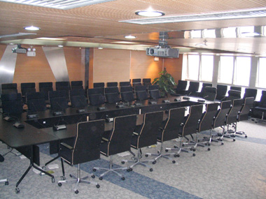 办公椅|布面会议椅|办公安博网页版|Avarte布面会议椅|布面会议椅|会议椅|班前椅