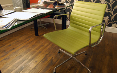 办公椅|现代真皮中班椅|办公安博网页版|真皮中班椅|时尚中班椅|中背椅|主管椅|经理椅