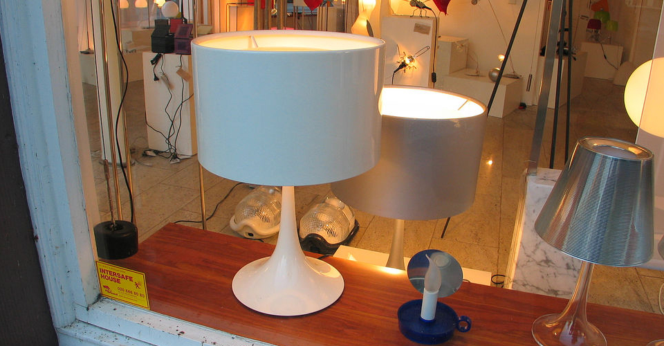 现代经典灯饰|台灯|办公安博网页版|Flos Spun Light 台灯