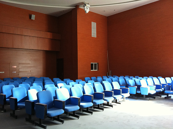 栾川供电局办公安博网页版